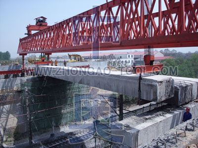 �F·���и��